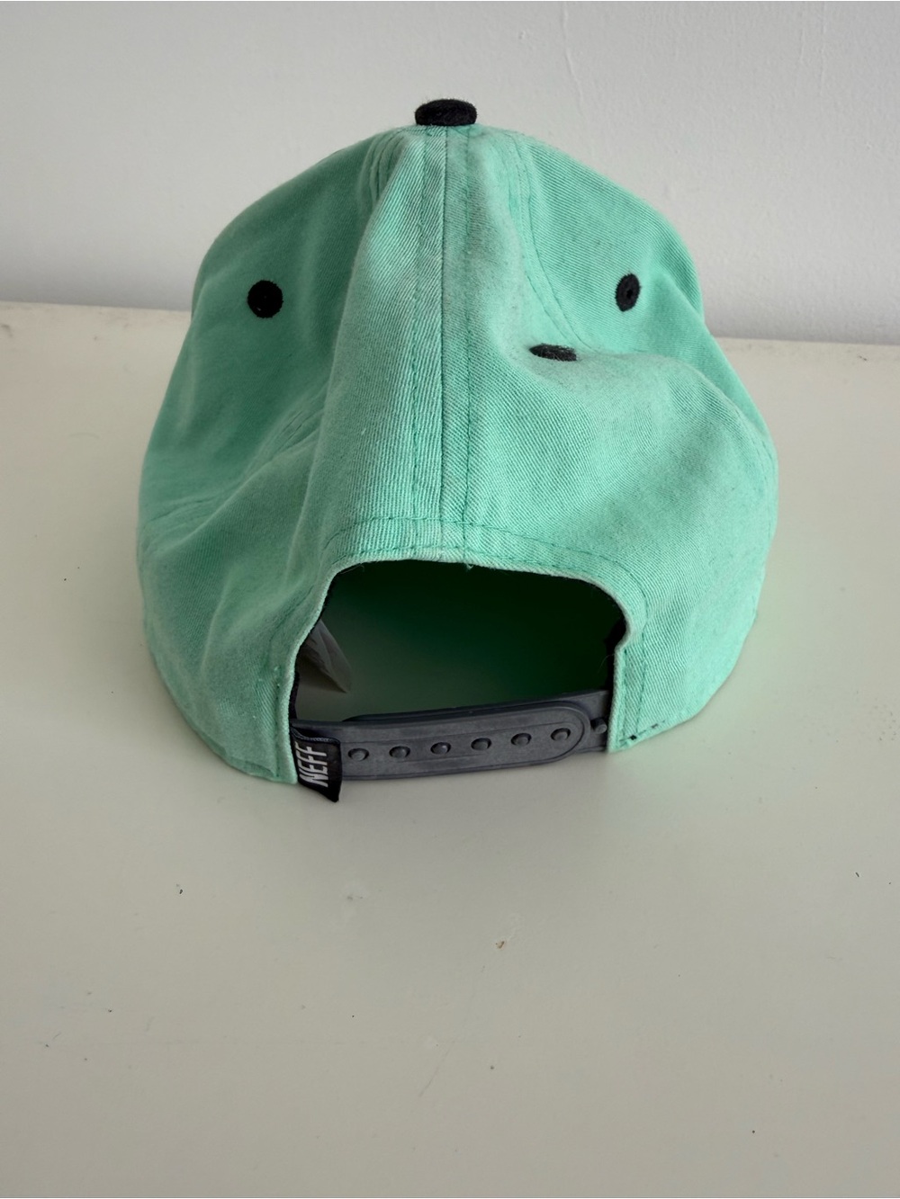 Neff Snapback - Picture 2 of 3